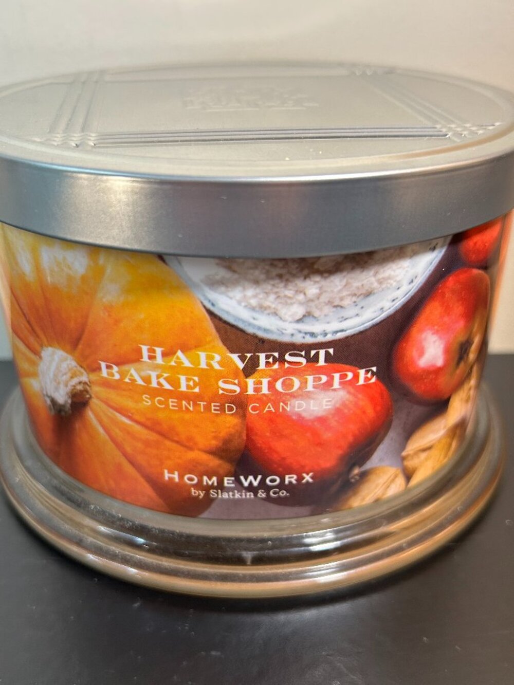 HomeWorx by Slatkin Harvest Bake Shoppe 4-Wick 18oz Candle NEW